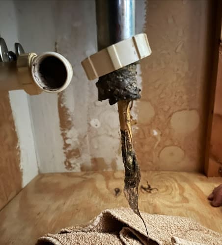 KY’Z PLUMBING REPAIR LLC business photo