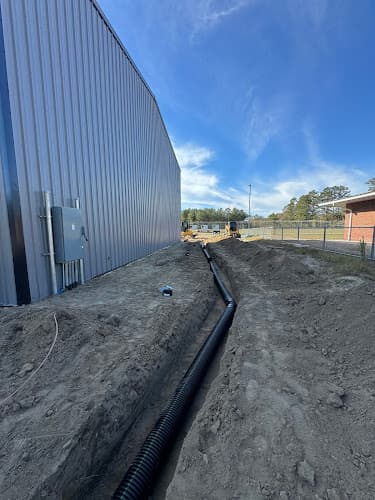 Hurley's Earthworx business photo