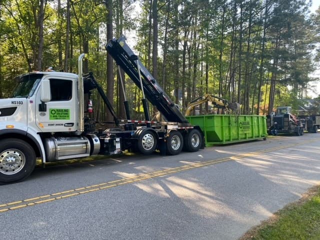 Hauling Solutions, Inc business photo