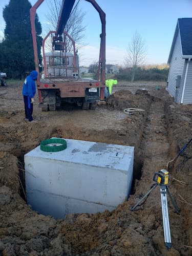 Tompkins Hauling & Excavating business photo